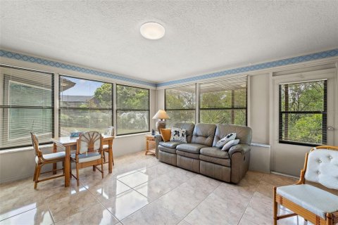 House in Spring Hill, Florida 3 bedrooms, 223.89 sq.m. № 1853876 - photo 19