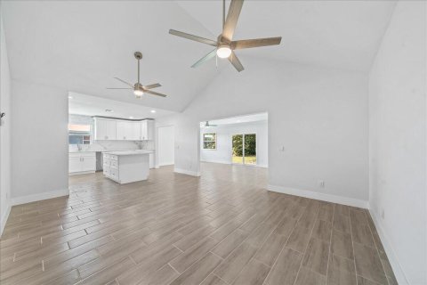 Villa ou maison à vendre à Sebastian, Floride: 3 chambres, 173.82 m2 № 2254709 - photo 4