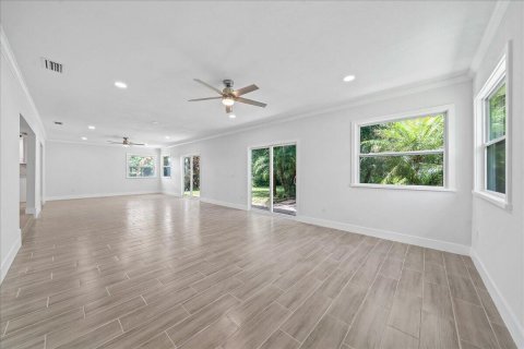 Villa ou maison à vendre à Sebastian, Floride: 3 chambres, 173.82 m2 № 2254709 - photo 9