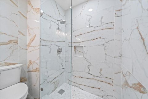 Villa ou maison à vendre à Sebastian, Floride: 3 chambres, 173.82 m2 № 2254709 - photo 16