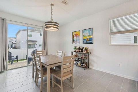 Touwnhouse à vendre à Kissimmee, Floride: 3 chambres, 166.95 m2 № 2204680 - photo 10