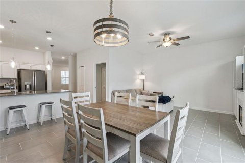 Touwnhouse à vendre à Kissimmee, Floride: 3 chambres, 166.95 m2 № 2204680 - photo 11