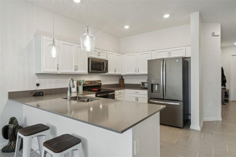 Touwnhouse à vendre à Kissimmee, Floride: 3 chambres, 166.95 m2 № 2204680 - photo 13