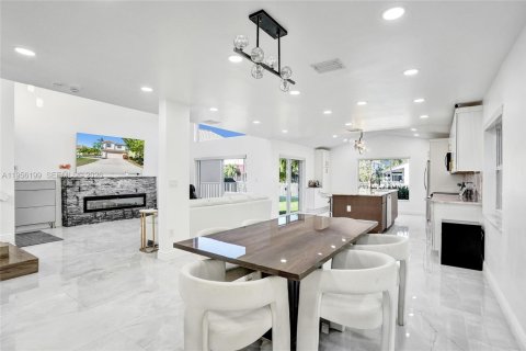 Villa ou maison à vendre à Coral Springs, Floride: 3 chambres, 178 m2 № 2012082 - photo 13