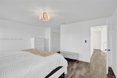 Villa ou maison à vendre à Coral Springs, Floride: 3 chambres, 178 m2 № 2012082 - photo 28