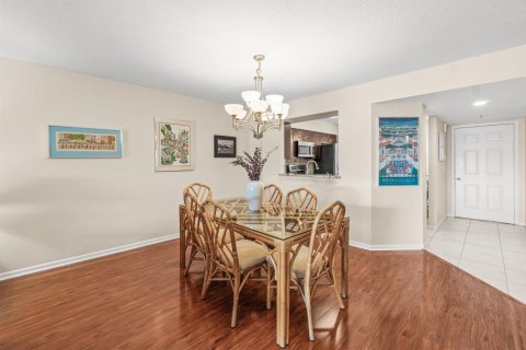 Condo in Boynton Beach, Florida, 3 bedrooms № 2187913 - photo 16