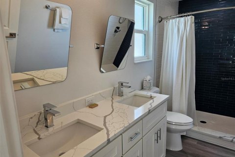 Villa ou maison à louer à Bradenton, Floride: 3 chambres, 111.85 m2 № 2384214 - photo 29