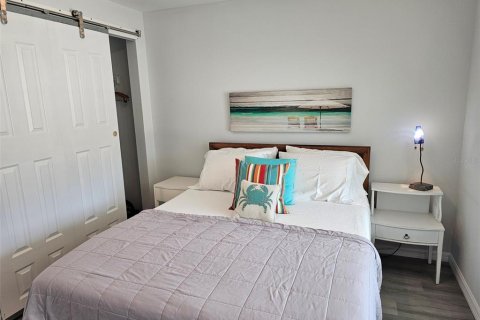 Villa ou maison à louer à Bradenton, Floride: 3 chambres, 111.85 m2 № 2384214 - photo 3