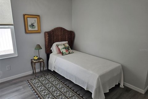Villa ou maison à louer à Bradenton, Floride: 3 chambres, 111.85 m2 № 2384214 - photo 12