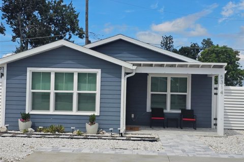 Villa ou maison à Bradenton, Floride 3 chambres, 111.85 m2 № 2384214
