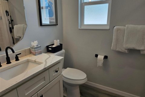 Villa ou maison à louer à Bradenton, Floride: 3 chambres, 111.85 m2 № 2384214 - photo 8
