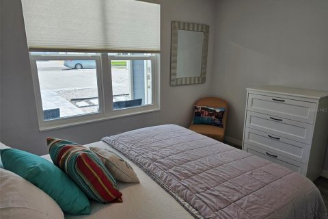Villa ou maison à louer à Bradenton, Floride: 3 chambres, 111.85 m2 № 2384214 - photo 5