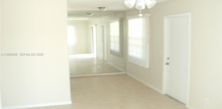 Condo à Lake Worth, Floride, 2 chambres  № 2051087