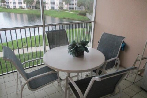 Copropriété à louer à Jupiter, Floride: 1 chambre, 76.27 m2 № 1073857 - photo 1