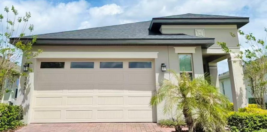 Villa ou maison à Saint Cloud, Floride 3 chambres, 172.05 m2 № 2132429