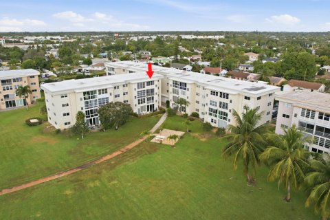 Купить кондоминиум в Бойнтон-Бич, Флорида 3 комнаты, 70.42м2, № 2185315 - фото 25