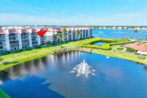 Condominio en venta en Hypoluxo, Florida, 2 dormitorios, 96.71 m2 № 2154743 - foto 2
