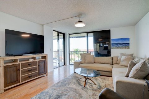 Condominio en venta en Hypoluxo, Florida, 2 dormitorios, 96.71 m2 № 2154743 - foto 18