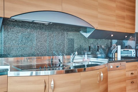 Снять в аренду кондоминиум в Авентура, Флорида 2 спальни, 222.97м2, № 2002050 - фото 17