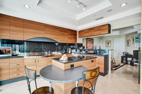 Снять в аренду кондоминиум в Авентура, Флорида 2 спальни, 222.97м2, № 2002050 - фото 16