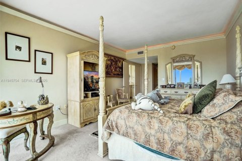 Снять в аренду кондоминиум в Авентура, Флорида 2 спальни, 222.97м2, № 2002050 - фото 20