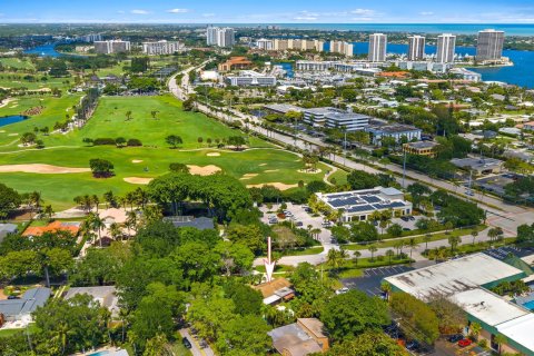 Casa en venta en North Palm Beach, Florida, 3 dormitorios, 139.63 m2 № 2253813 - foto 8