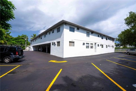 Снять в аренду квартиру в Саут-Майами, Флорида 1 спальня, 67.35м2, № 2006125 - фото 17