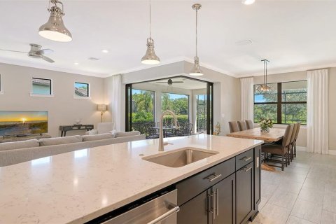 Casa en venta en Sarasota, Florida, 3 dormitorios, 185.43 m2 № 2386048 - foto 16