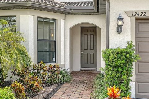 Casa en venta en Sarasota, Florida, 3 dormitorios, 185.43 m2 № 2386048 - foto 3