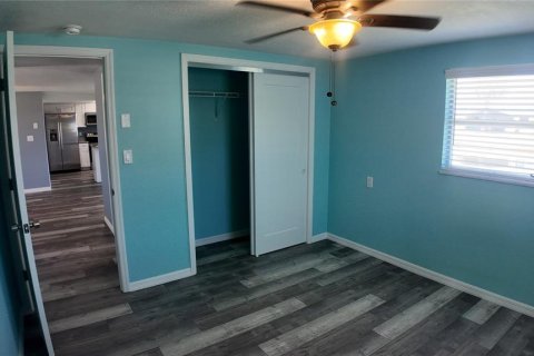 House in Hudson, Florida 2 bedrooms, 82.96 sq.m. № 1827851 - photo 9