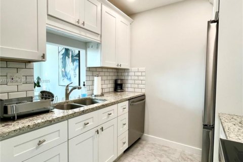 Condominio en venta en Boca Raton, Florida, 2 dormitorios, 100.33 m2 № 1972754 - foto 15