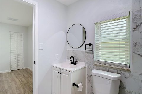 House in Tampa, Florida 2 bedrooms, 77.29 sq.m. № 2199946 - photo 27