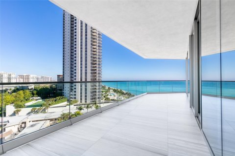 Condo in Sunny Isles Beach, Florida, 4 bedrooms  № 1861467 - photo 28