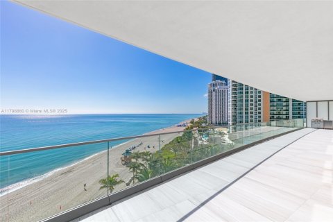 Condo in Sunny Isles Beach, Florida, 4 bedrooms  № 1861467 - photo 27
