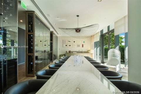 Condo in Miami, Florida, 2 bedrooms  № 1753220 - photo 22