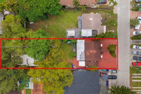 Commercial property in Miami, Florida 204.94 sq.m. № 1965344 - photo 25