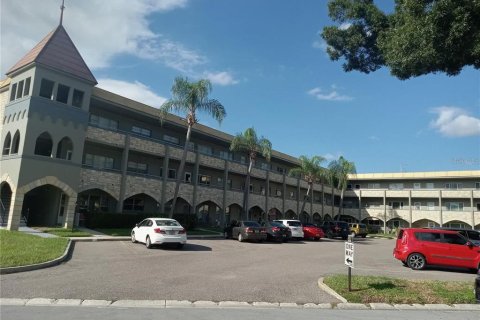 Condominio en alquiler en Clearwater, Florida, 1 dormitorio, 76.64 m2 № 1760251 - foto 1