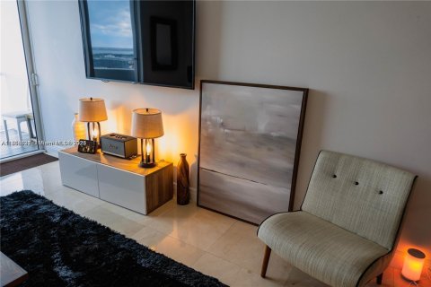 Copropriété à louer à Miami Beach, Floride: 1 chambre, 63.45 m2 № 1888977 - photo 3