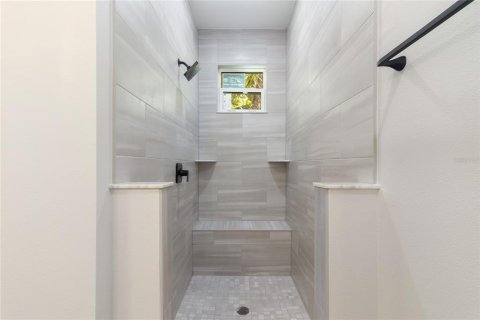 Купить виллу или дом в Норт-Порт, Флорида 10 комнат, 168.43м2, № 1733241 - фото 12