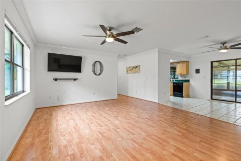 House in Inverness, Florida 3 bedrooms, 122.54 sq.m. № 1841851 - photo 9