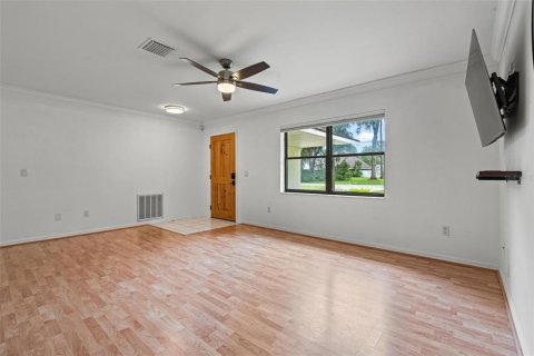 House in Inverness, Florida 3 bedrooms, 122.54 sq.m. № 1841851 - photo 10