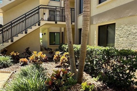 Condominio en venta en Saint Petersburg, Florida, 2 dormitorios, 82.68 m2 № 1907501 - foto 3