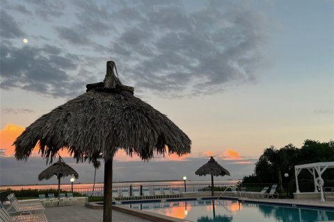 Condominio en venta en Saint Petersburg, Florida, 2 dormitorios, 82.68 m2 № 1907501 - foto 30