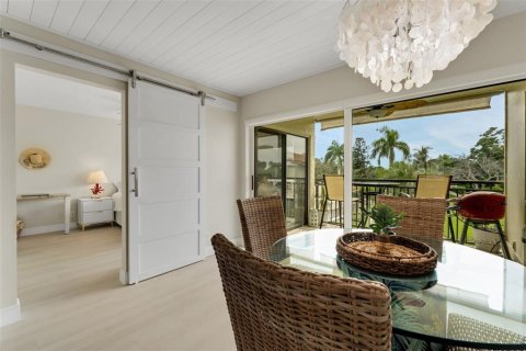 Condominio en venta en Saint Petersburg, Florida, 2 dormitorios, 82.68 m2 № 1907501 - foto 26