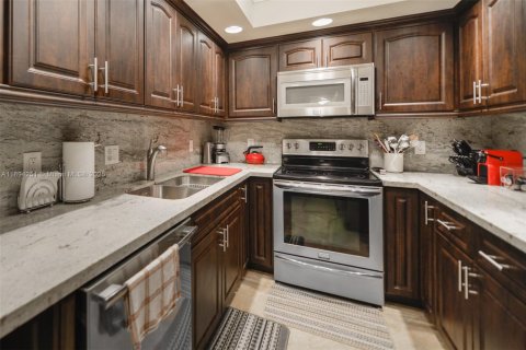 Copropriété à vendre à Hallandale Beach, Floride: 1 chambre, 80.82 m2 № 1946082 - photo 3