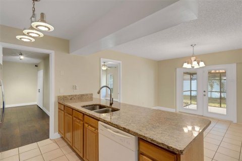 House in Lakeland, Florida 4 bedrooms, 167.22 sq.m. № 1869874 - photo 28