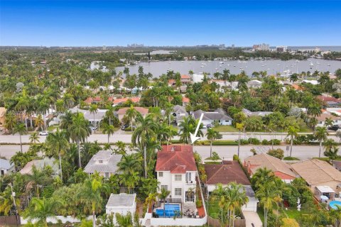 Villa ou maison à vendre à Hollywood, Floride: 4 chambres, 303.79 m2 № 1995863 - photo 7