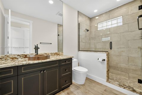 Villa ou maison à vendre à Port St. Lucie, Floride: 5 chambres, 387.87 m2 № 2013402 - photo 27