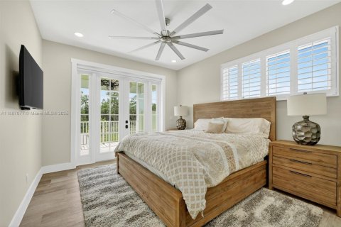 Villa ou maison à vendre à Port St. Lucie, Floride: 5 chambres, 387.87 m2 № 2013402 - photo 25
