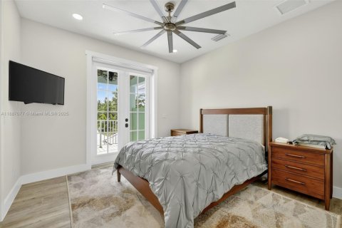 Villa ou maison à vendre à Port St. Lucie, Floride: 5 chambres, 387.87 m2 № 2013402 - photo 30